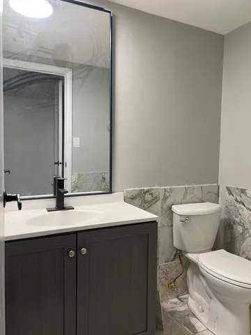 $2,600 | 5546 Carmel Drive, Unit 5546, Hanover Park, IL 60133