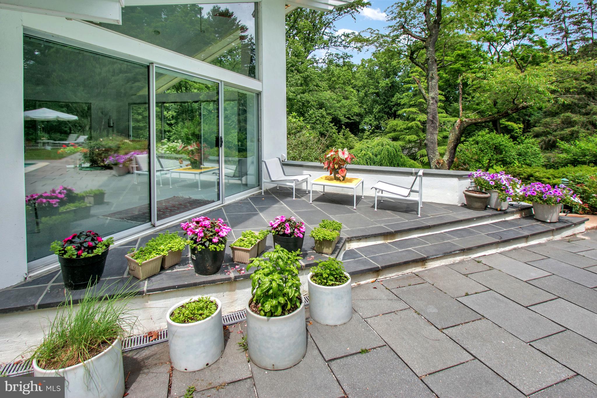 360 East Hillendale Road Kennett Square, PA 19348 - Photo 14 of 35 Patios off of Family Room
