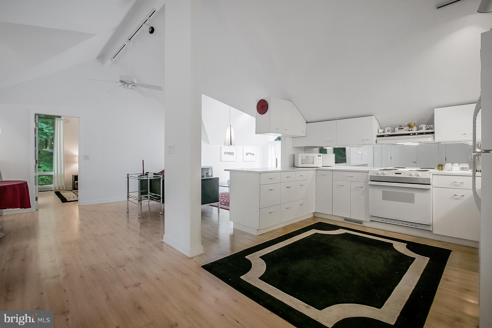 360 East Hillendale Road Kennett Square, PA 19348 - Photo 29 of 35 Perfect for Long and Short Term Guests