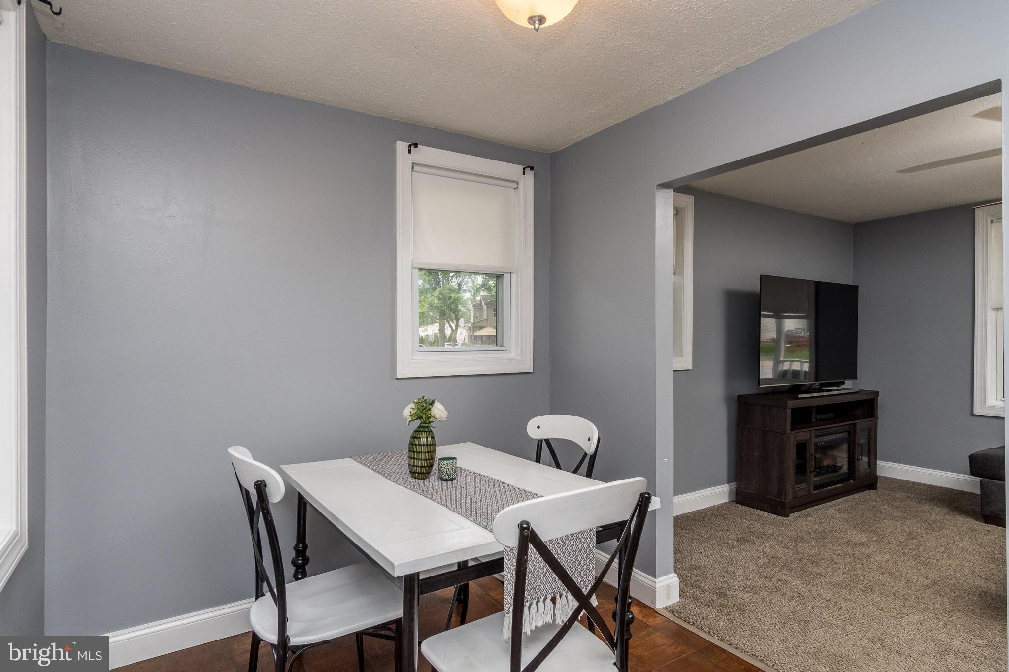 179 Riverside Road Baltimore, MD 21221 - Photo 13 of 22 Dining Room