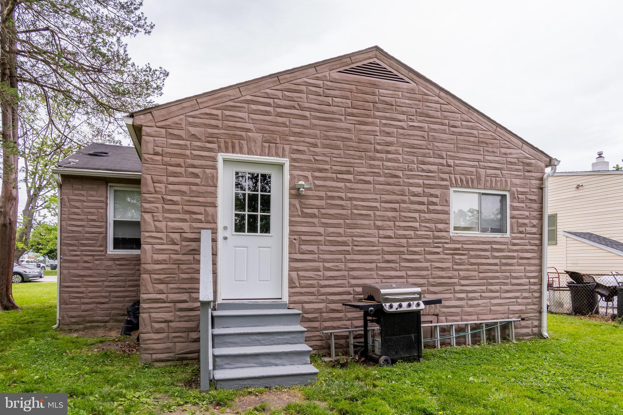 179 Riverside Road Baltimore, MD 21221 - Photo 19 of 22 Back Exterior