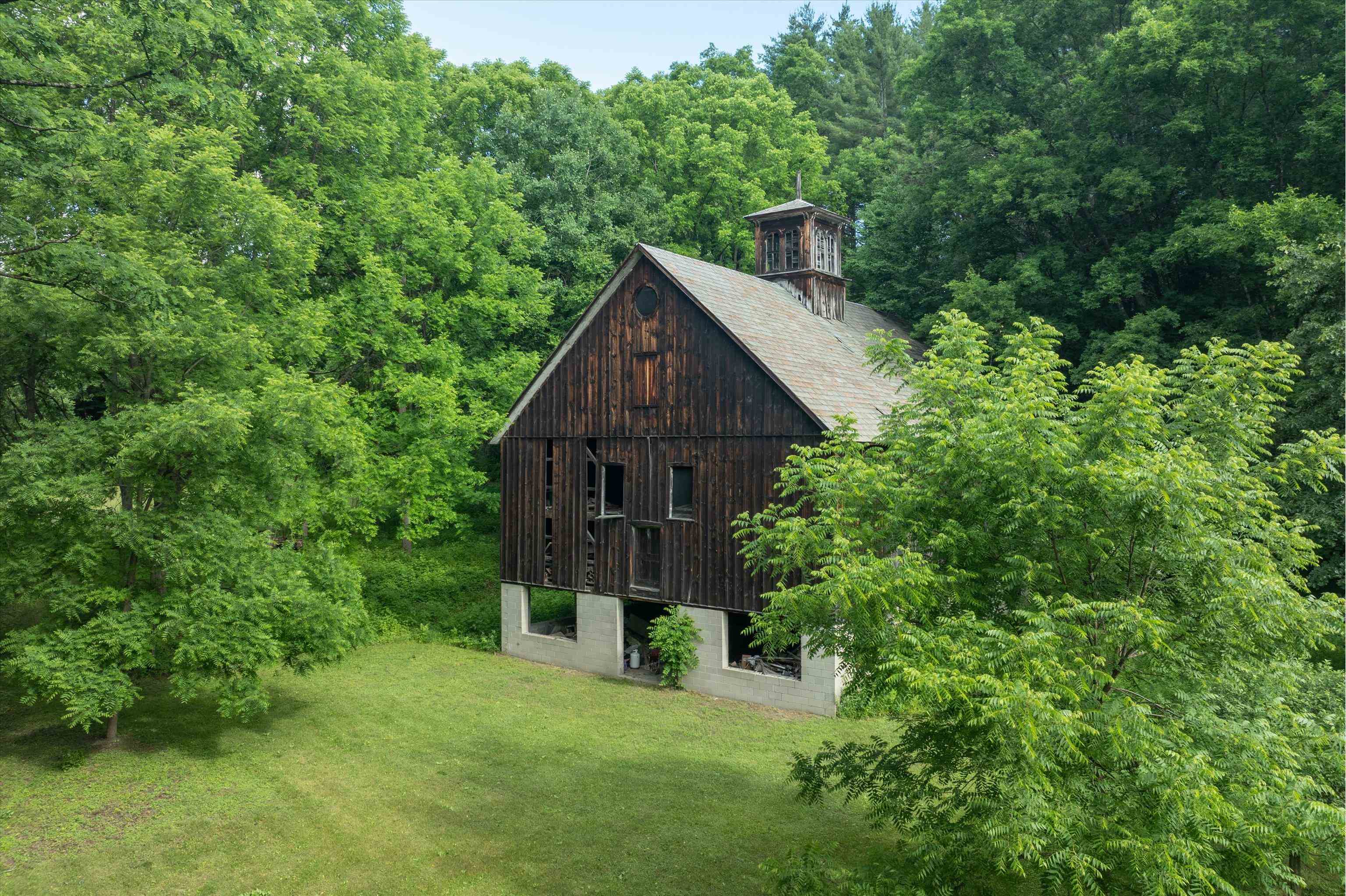225 River Road South Putney, VT 05346 - Photo 8 of 24