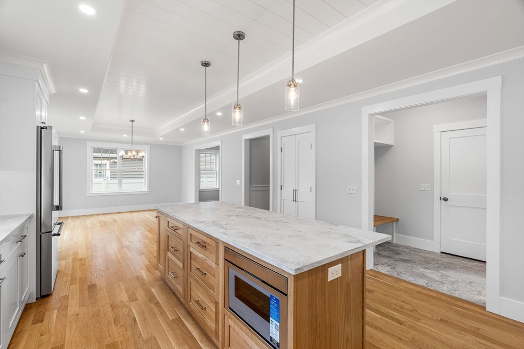 10 Whittier Road Natick, MA 01760 - Photo 12 of 41