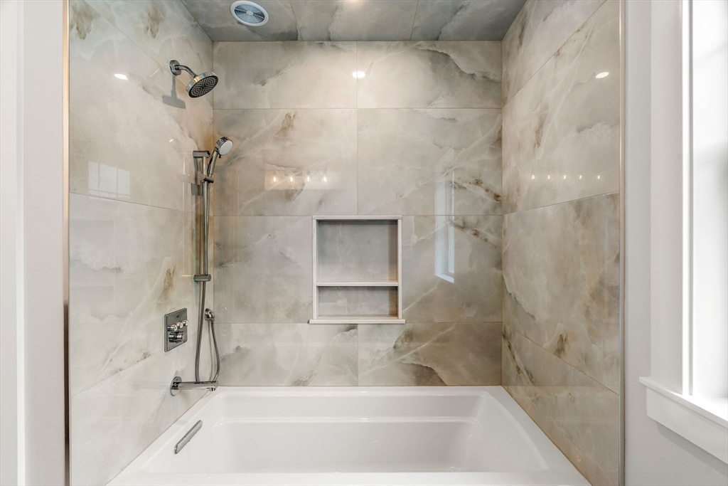 10 Whittier Road Natick, MA 01760 - Photo 23 of 41