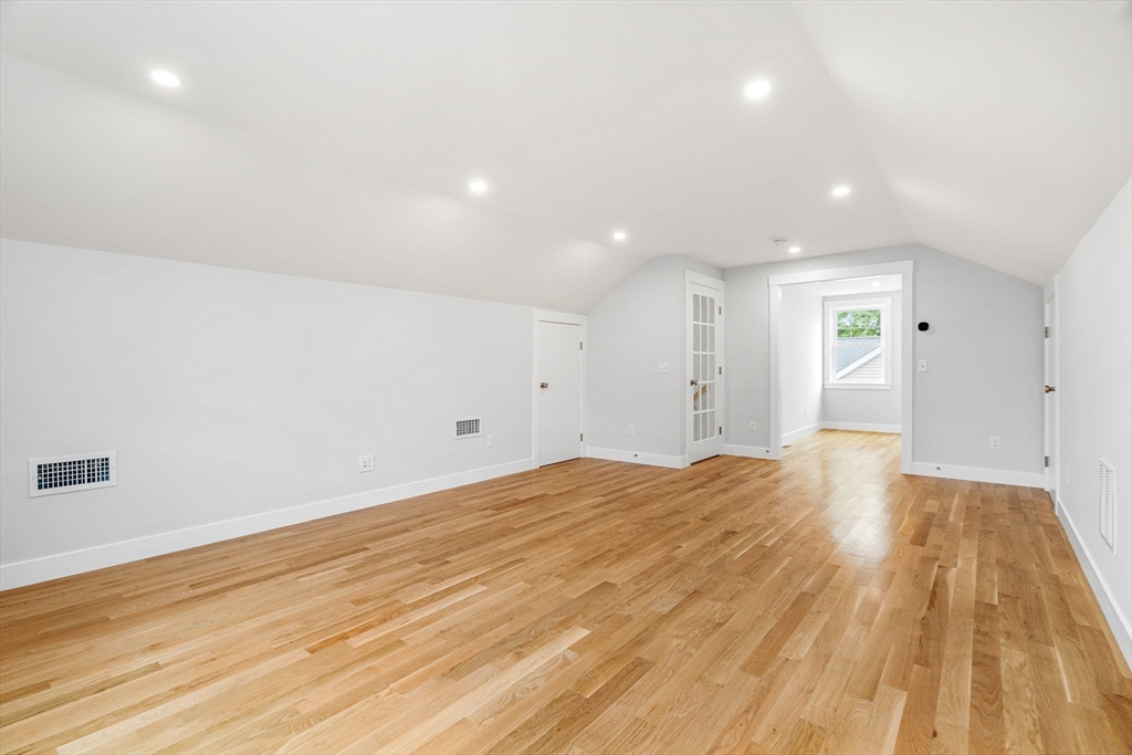 10 Whittier Road Natick, MA 01760 - Photo 33 of 41