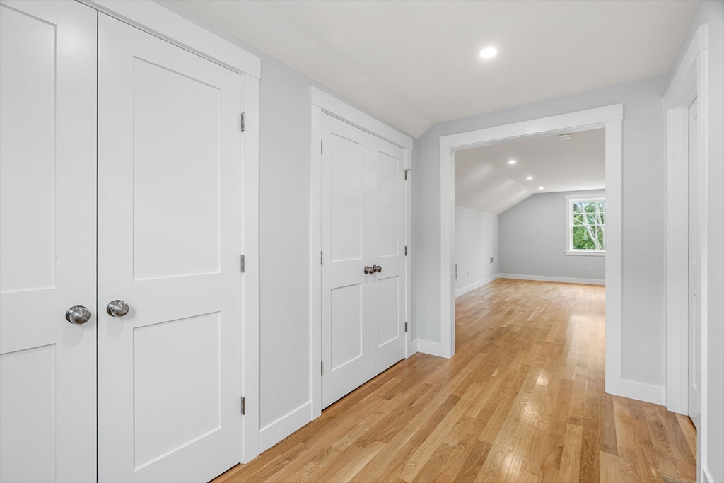 10 Whittier Road Natick, MA 01760 - Photo 35 of 41