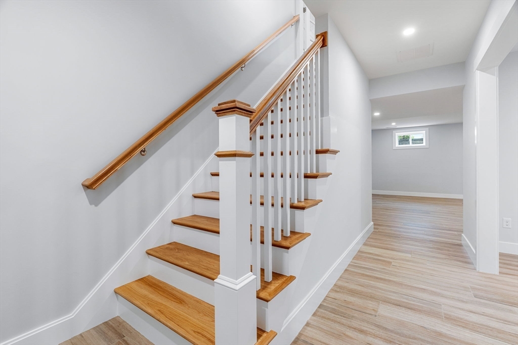 10 Whittier Road Natick, MA 01760 - Photo 36 of 41