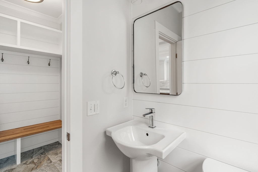 10 Whittier Road Natick, MA 01760 - Photo 10 of 41