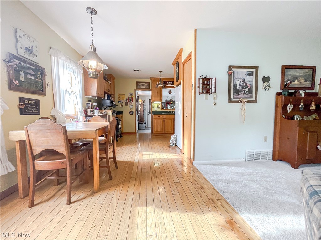 33709 Guilbert Road Eastlake, OH 44095 - Photo 6 of 26 Gallery Image 6