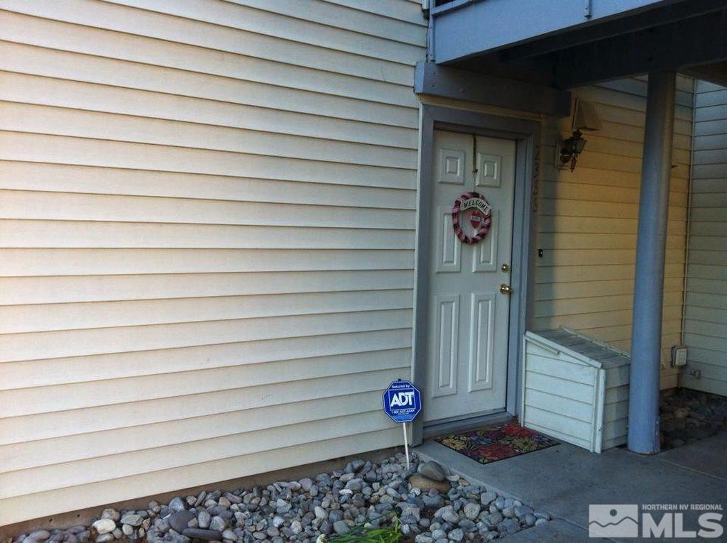 2366 Roundhouse Road Sparks, NV 89431 - Photo 2 of 13 a sign that is on the side of a building