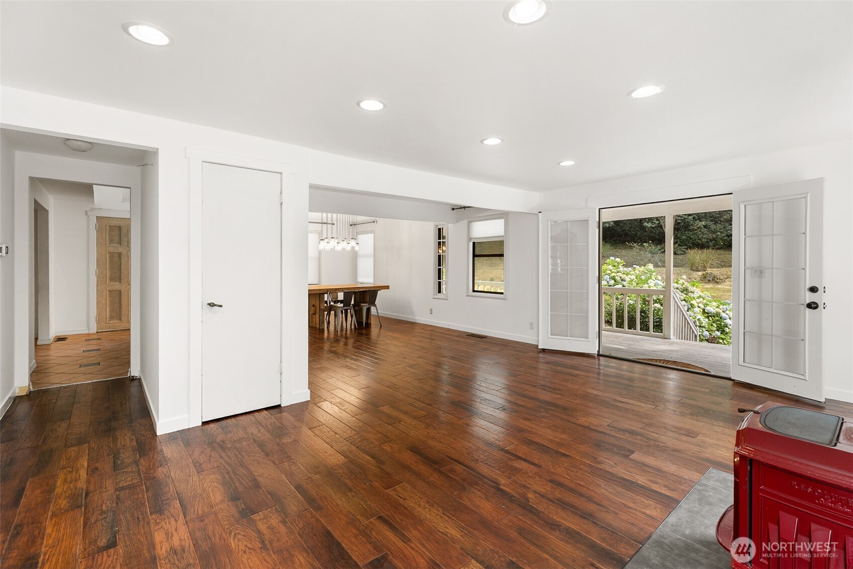 6391 Northeast Tolo Road Bainbridge Island, WA 98110 - Photo 20 of 40 Gallery Image 20