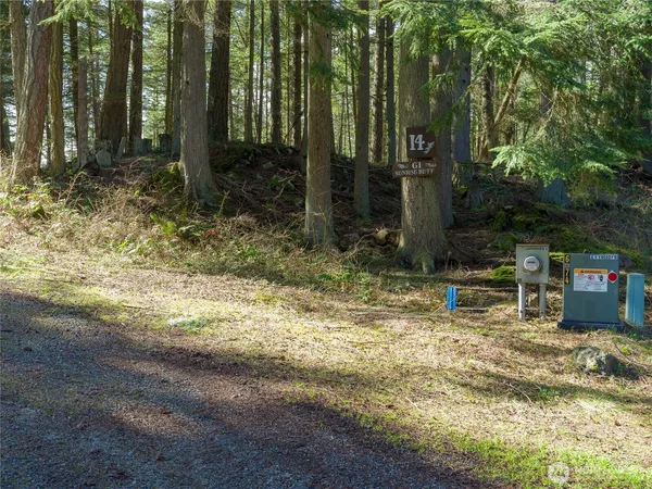 $1,095,000 | 61 Sunrise Bluff Lane, Orcas Island, WA 98279