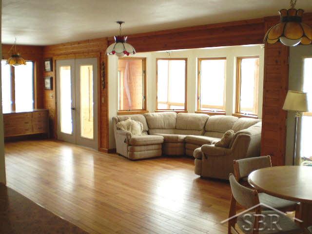 2605 South Graham Road Saginaw, MI 48609 - Photo 9 of 9 20070932-8.JPG
