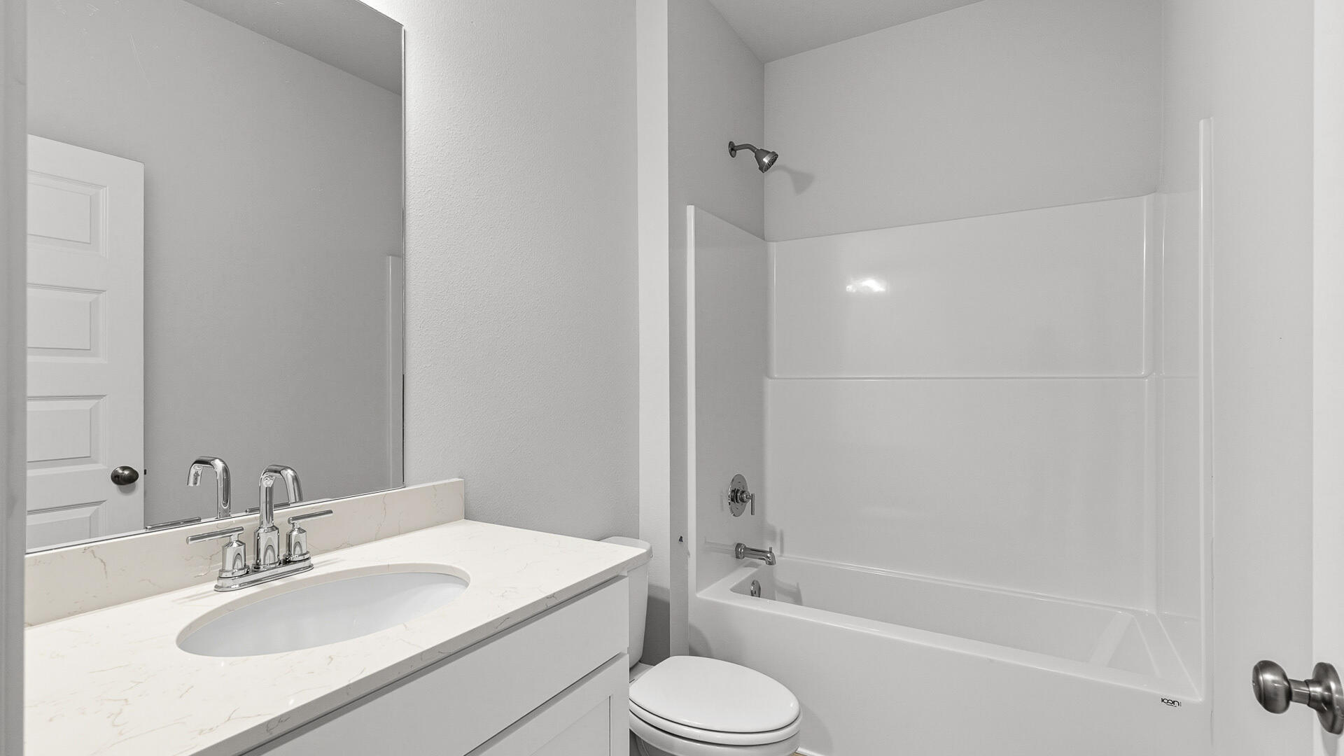 41 Foxtrail Run Freeport, FL 32439 - Photo 13 of 21 a bathroom with a sink toilet and shower