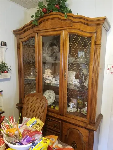 a store filled with lots of fruit and vegetables