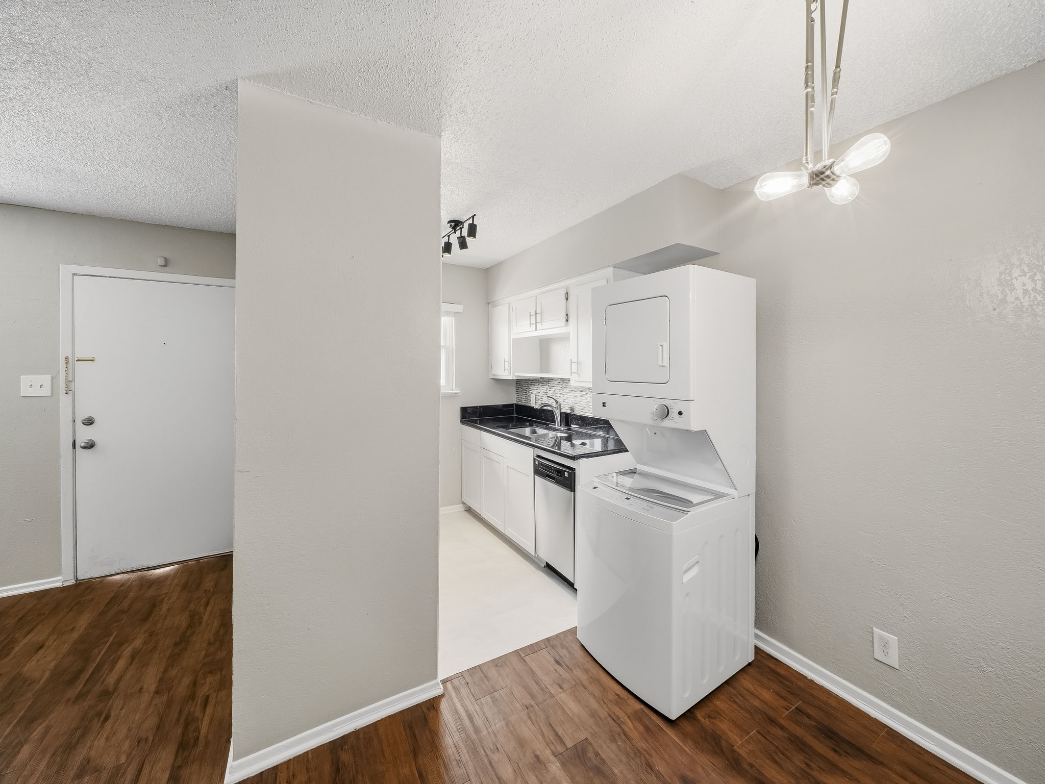 2401 Manor Road, Unit 222 Austin, TX 78722 - Photo 5 of 21 Gallery Image 5
