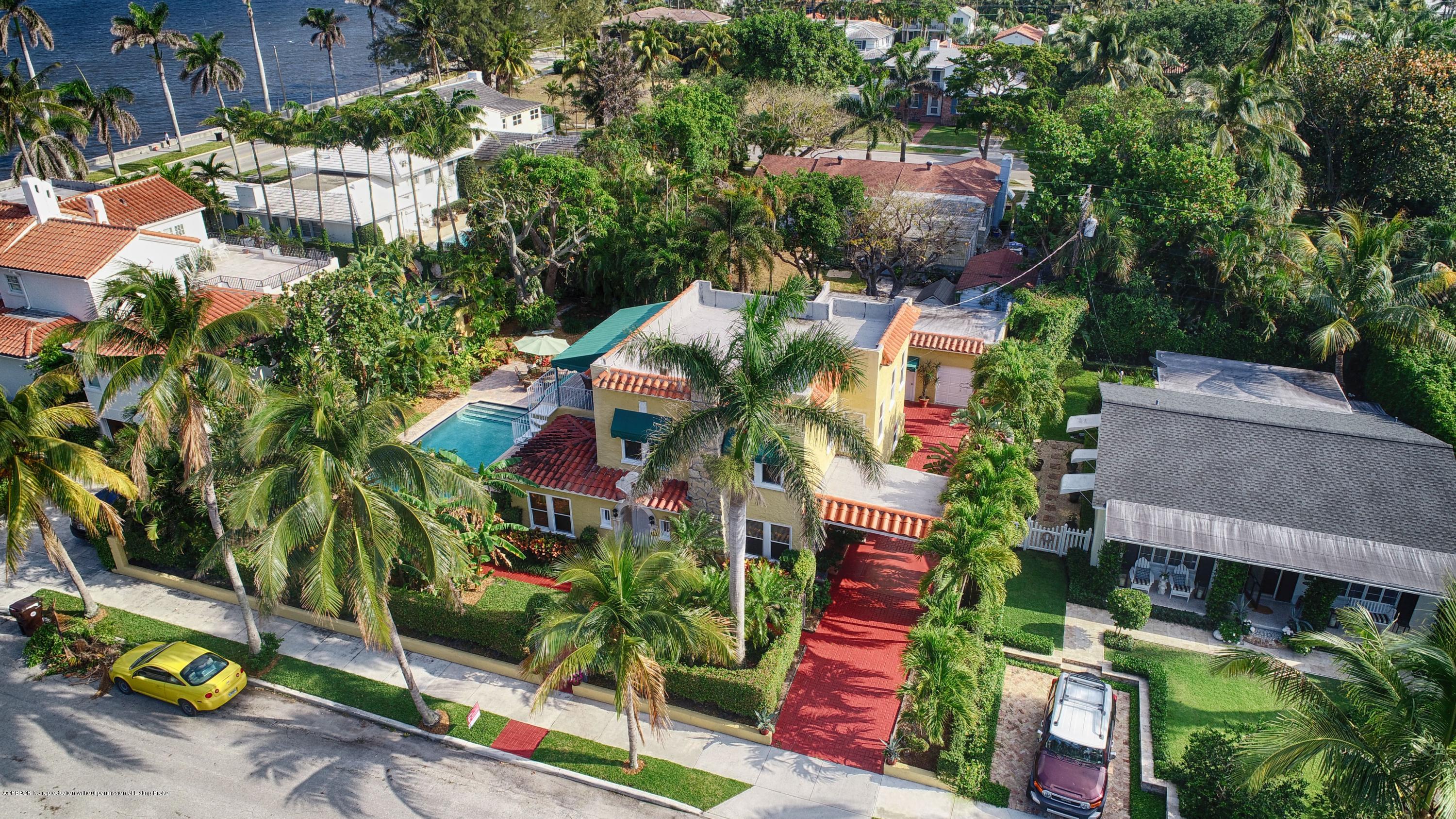 194 Almeria Road West Palm Beach, FL 33405 - Photo 1 of 25 an aerial view of multiple house