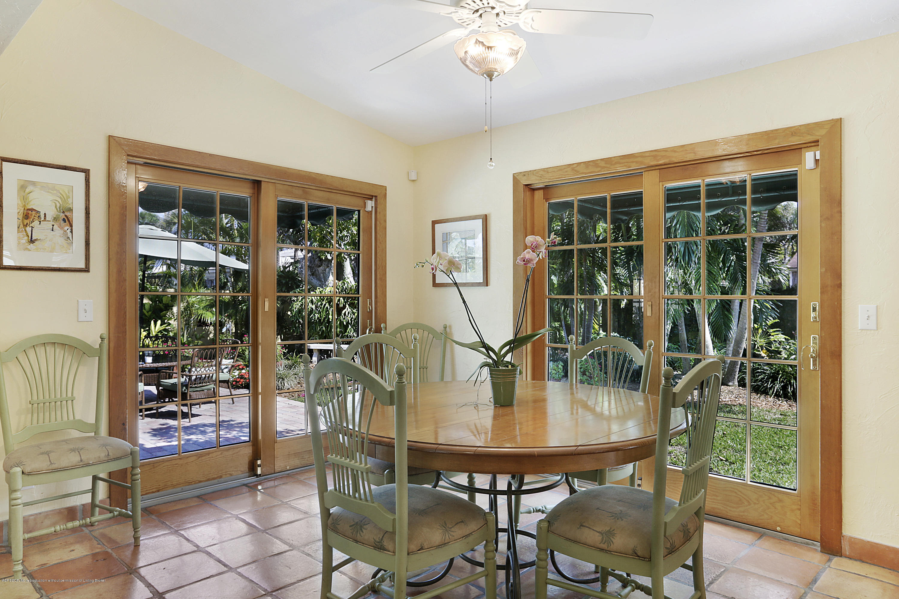 194 Almeria Road West Palm Beach, FL 33405 - Photo 12 of 25 a dining room with furniture and window