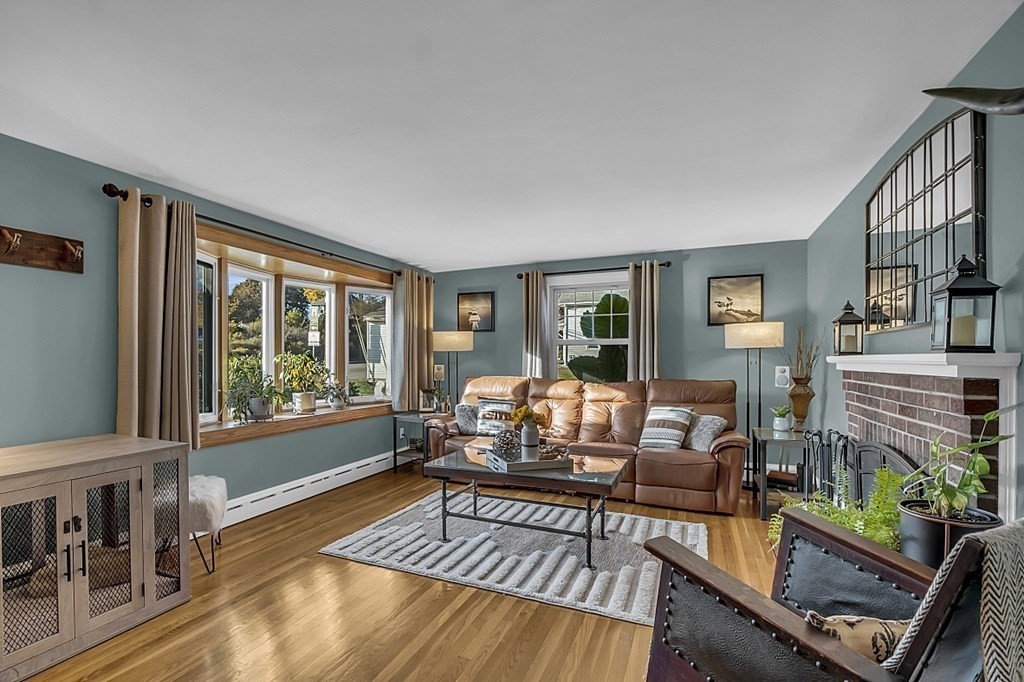 427 Massasoit Road Worcester, MA 01604 - Photo 17 of 39 Gallery Image 17