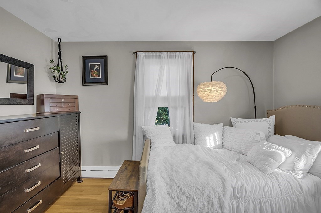 427 Massasoit Road Worcester, MA 01604 - Photo 27 of 39 Gallery Image 27