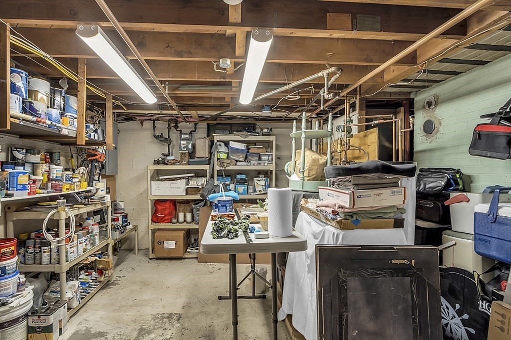 427 Massasoit Road Worcester, MA 01604 - Photo 32 of 39 Gallery Image 32