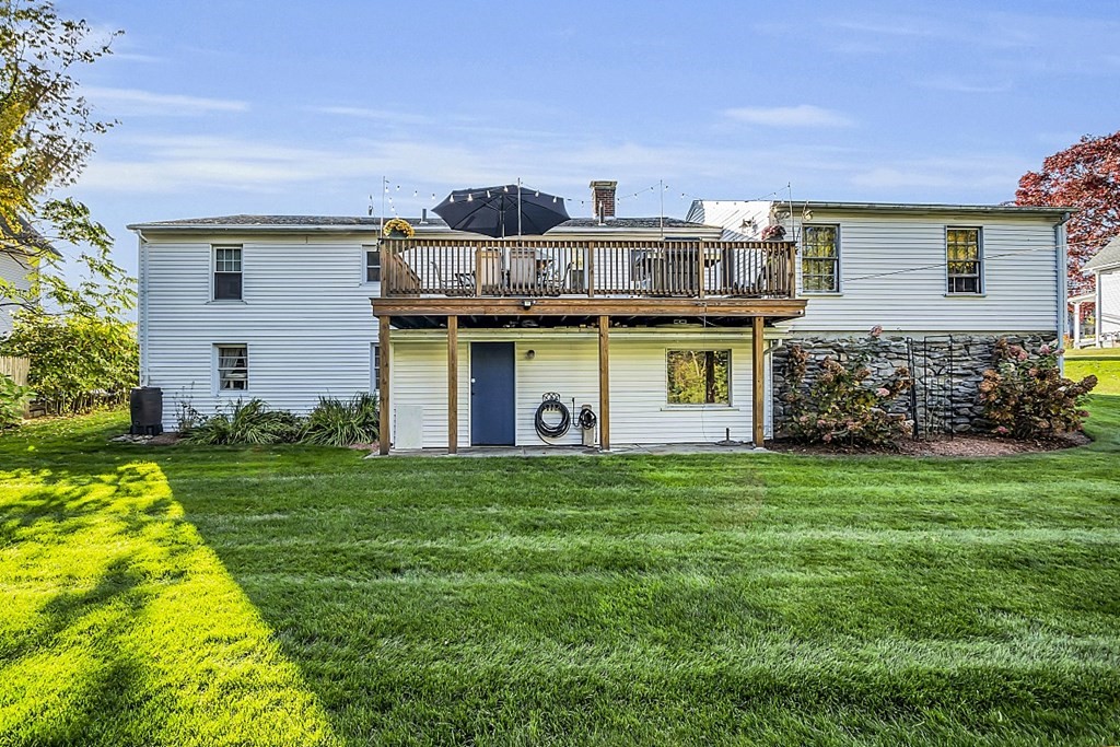 427 Massasoit Road Worcester, MA 01604 - Photo 5 of 39 Gallery Image 5
