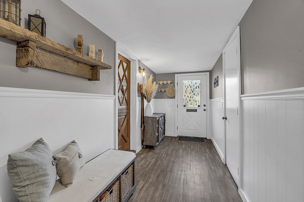 427 Massasoit Road Worcester, MA 01604 - Photo 10 of 39 Gallery Image 10
