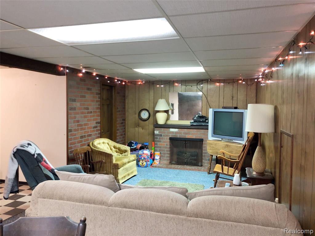 2467 Lasalle Road Monroe, MI 48162 - Photo 16 of 16