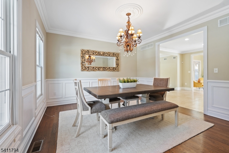 59 Station Road Somerville, NJ 08876 - Photo 6 of 44