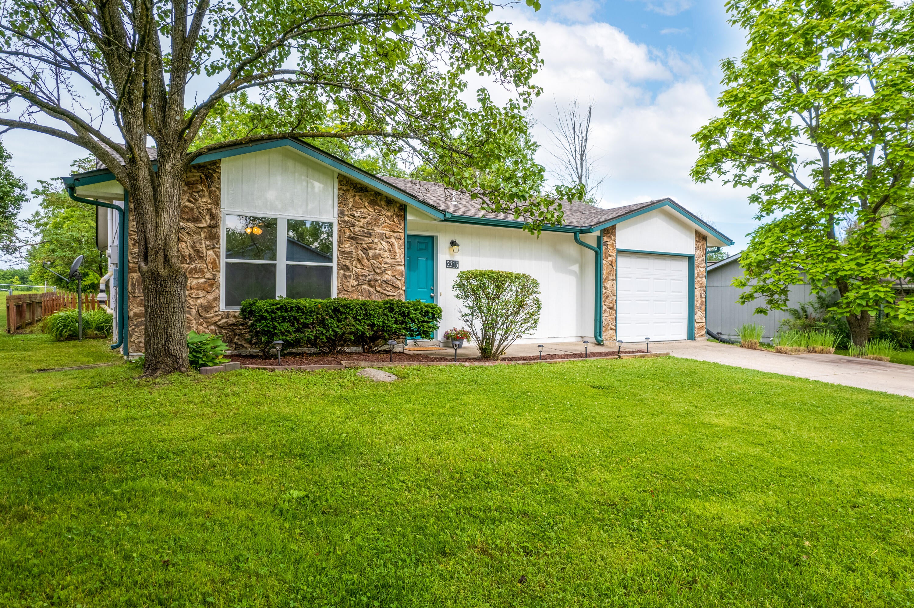 2315 Hartford Road Columbia, MO 65203 - Photo 1 of 1 Gallery Image 1
