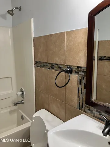 $1,475 | 7054 Foxhall Drive, Horn Lake, MS 38637