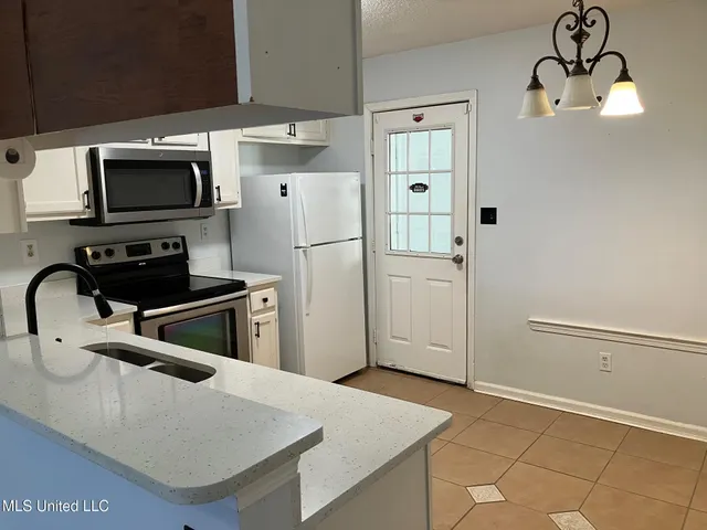 $1,475 | 7054 Foxhall Drive, Horn Lake, MS 38637