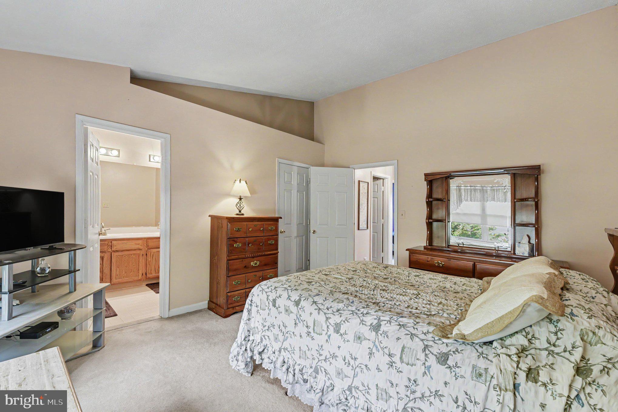 72 Powder View Court Nottingham, MD 21236 - Photo 23 of 26 Serene bedroom with natural light.