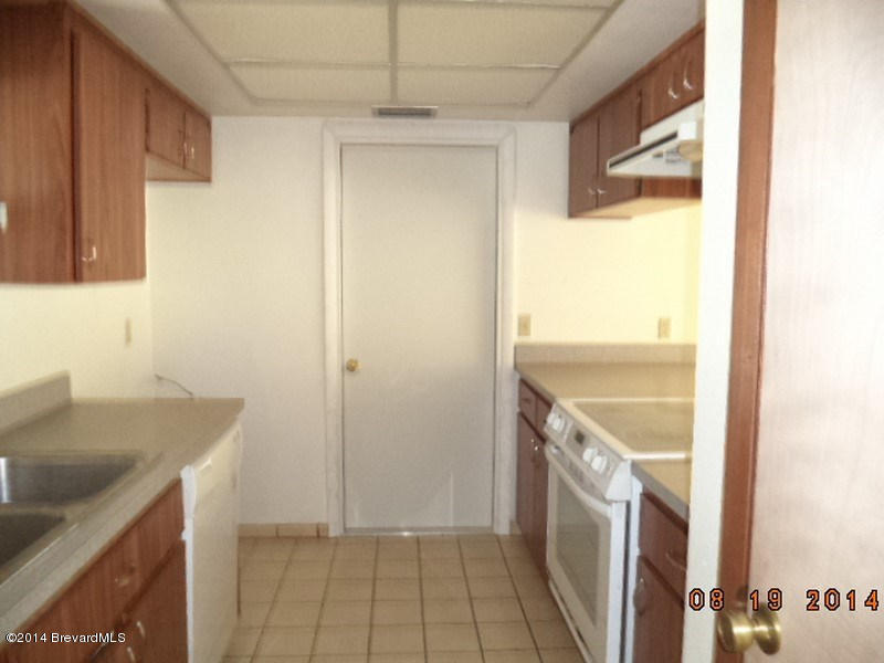 2314 Scotland Road Cocoa, FL 32926 - Photo 2 of 10 DSC03125 (Copy)