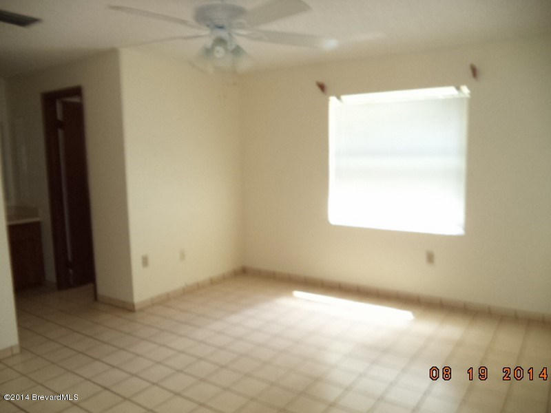 2314 Scotland Road Cocoa, FL 32926 - Photo 6 of 10 DSC03129 (Copy)