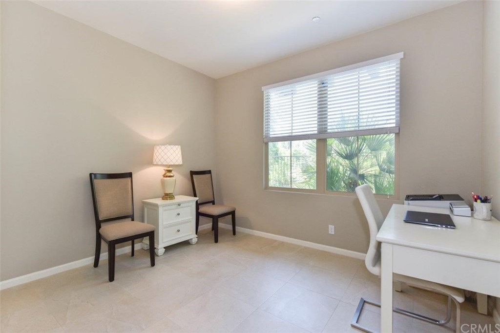 84 Jade Flower Irvine, CA 92620 - Photo 18 of 54