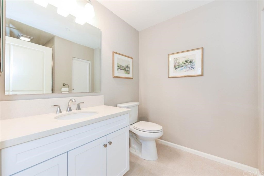 84 Jade Flower Irvine, CA 92620 - Photo 21 of 54