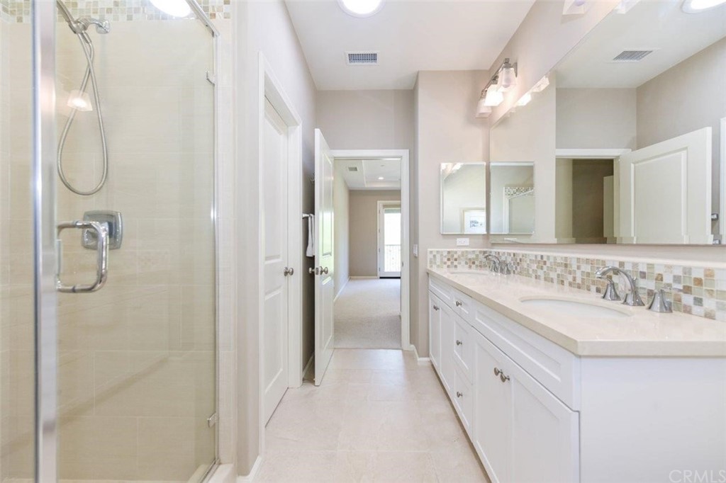 84 Jade Flower Irvine, CA 92620 - Photo 44 of 54