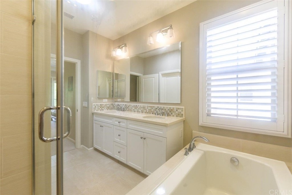 84 Jade Flower Irvine, CA 92620 - Photo 46 of 54