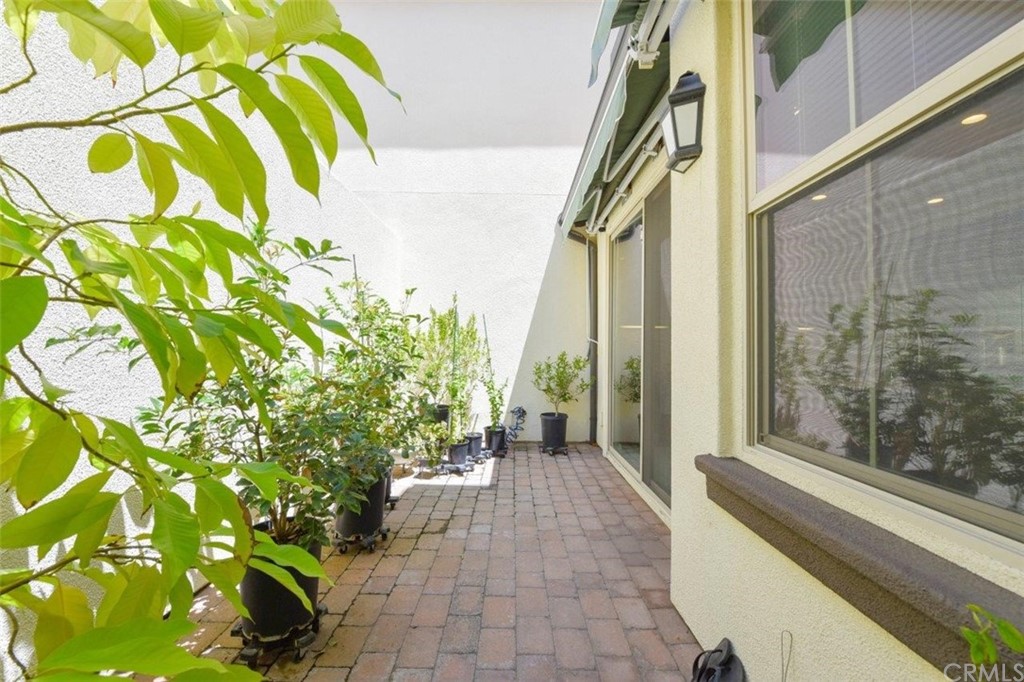 84 Jade Flower Irvine, CA 92620 - Photo 48 of 54