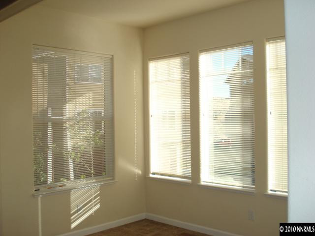 355 Dawson Jacob Lane Reno, NV 89503 - Photo 4 of 9 Photo 4