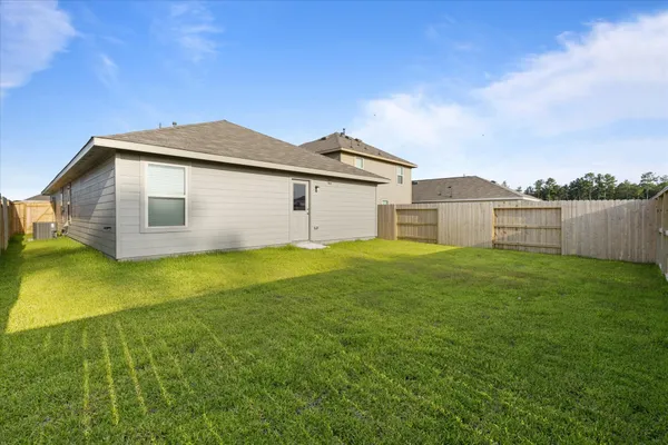 $1,850 | 19428 Villa Mesa Drive, New Caney, TX 77357