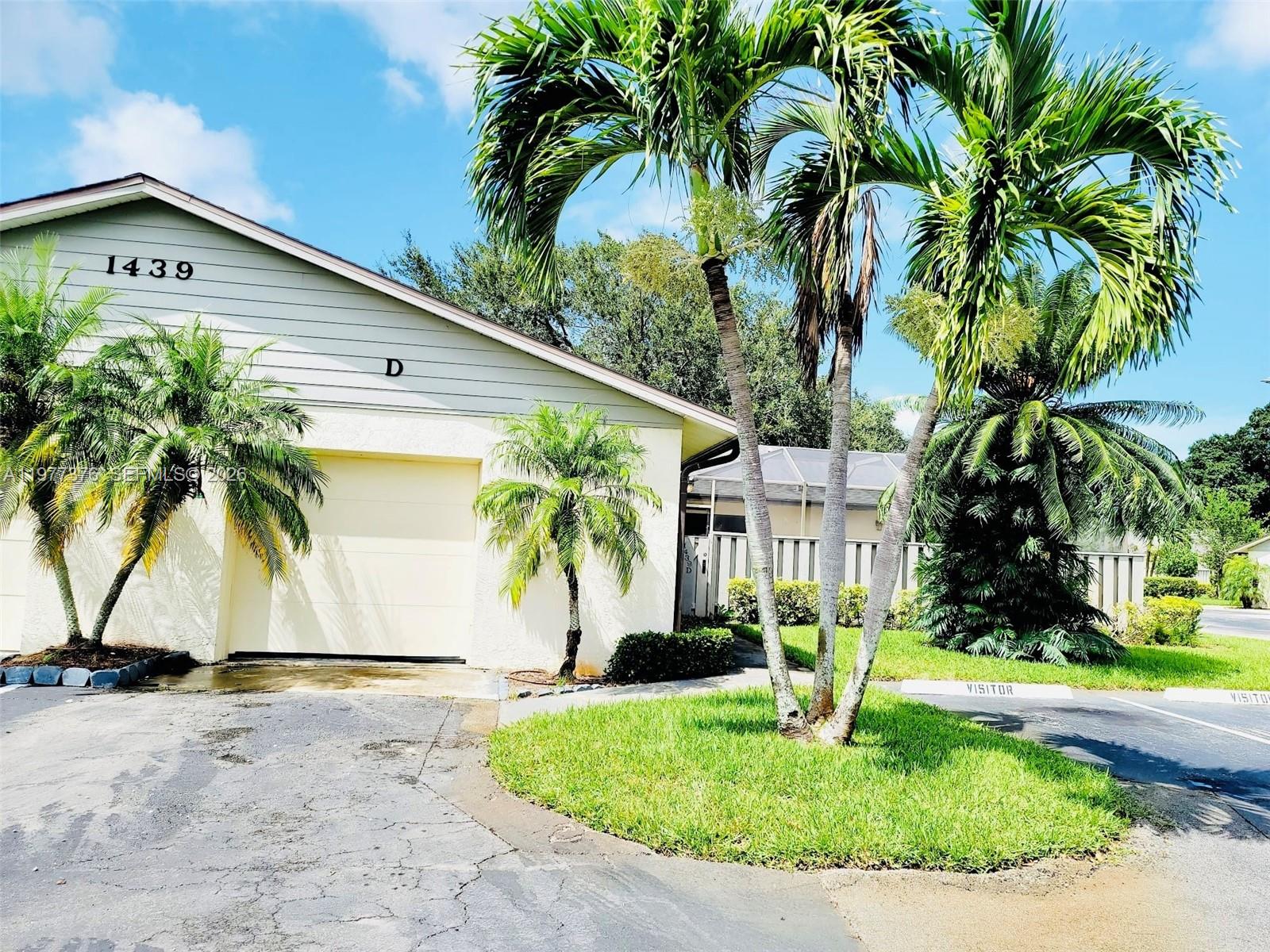 1439 Captains Walk, Unit 20D Fort Pierce, FL 34950 - Photo 1 of 23