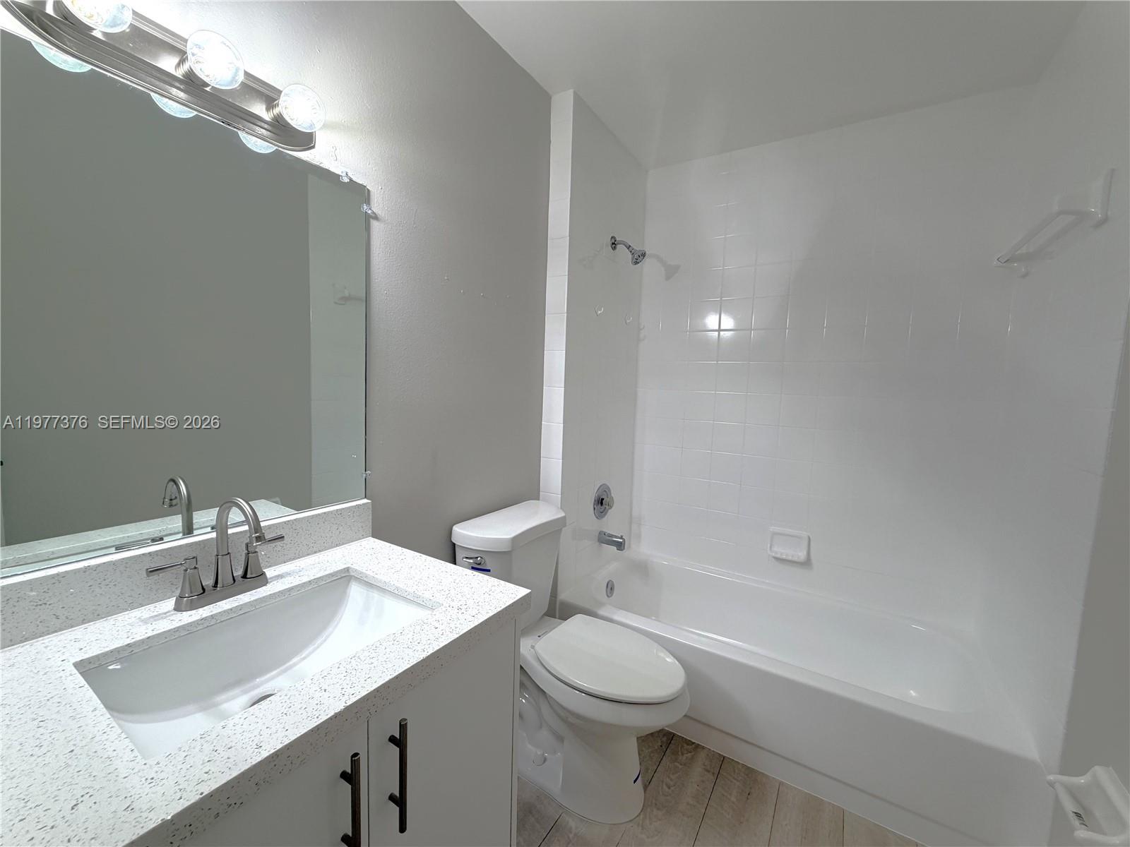 1439 Captains Walk, Unit 20D Fort Pierce, FL 34950 - Photo 16 of 23