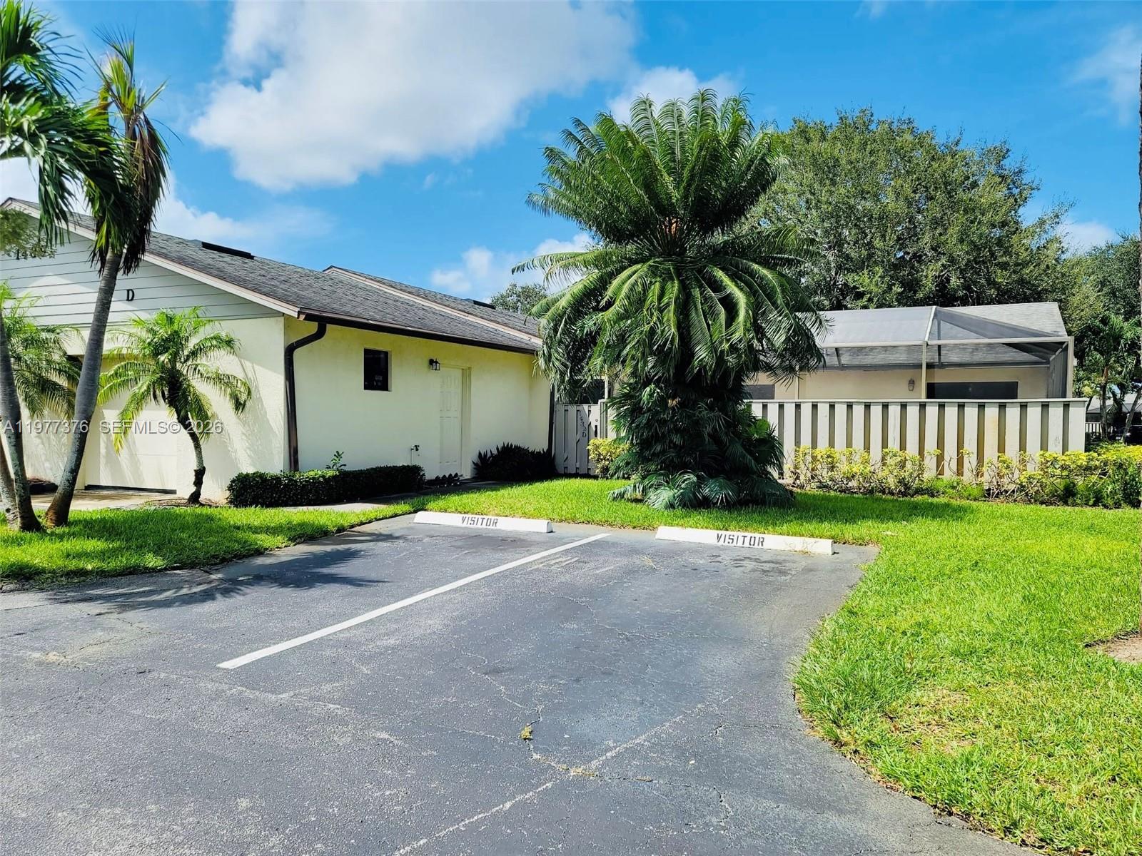 1439 Captains Walk, Unit 20D Fort Pierce, FL 34950 - Photo 2 of 23