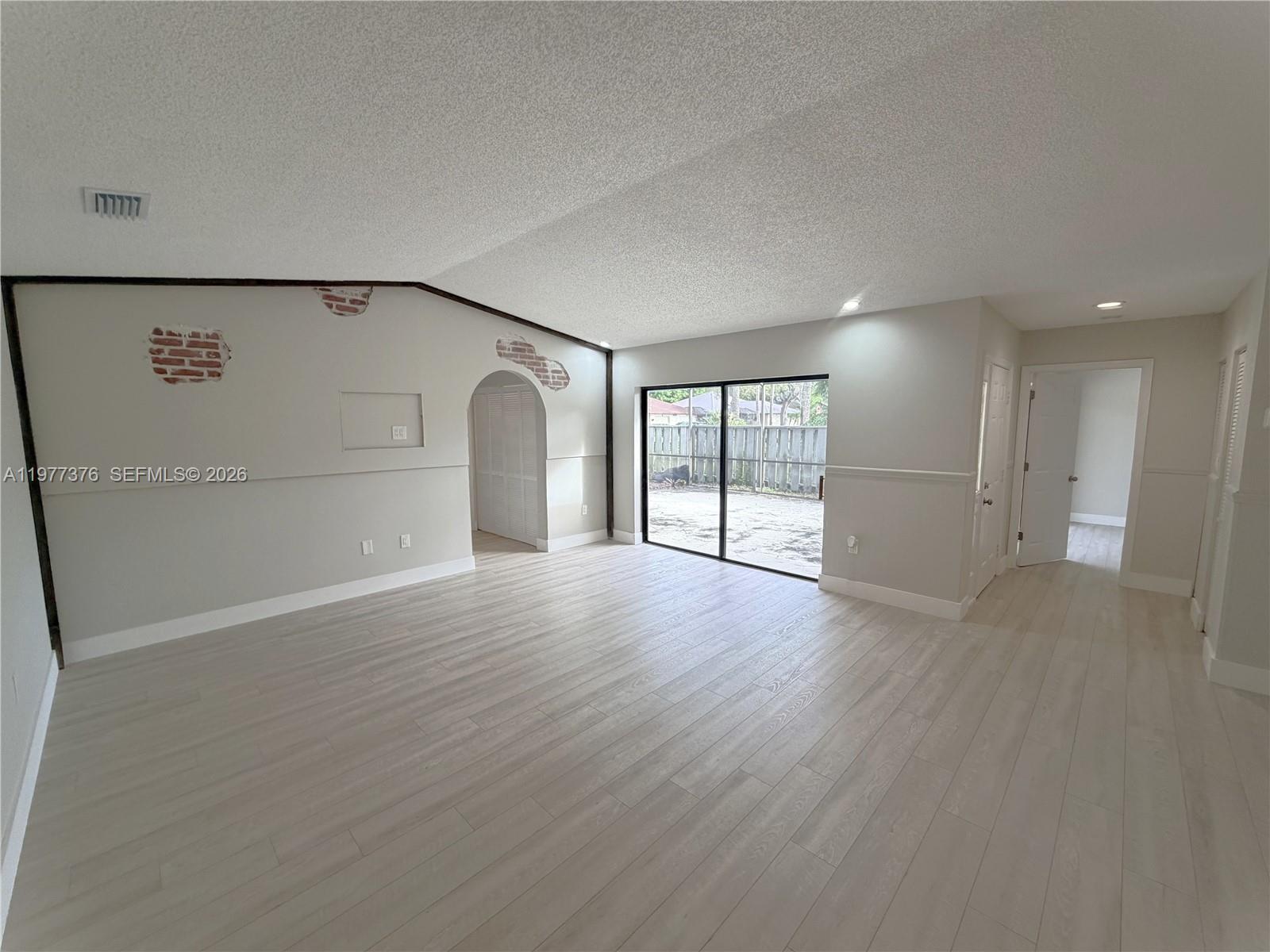 1439 Captains Walk, Unit 20D Fort Pierce, FL 34950 - Photo 4 of 23