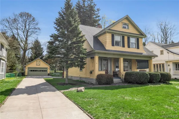 $449,900 | 65 Potter Avenue, Orchard Park, NY 14127