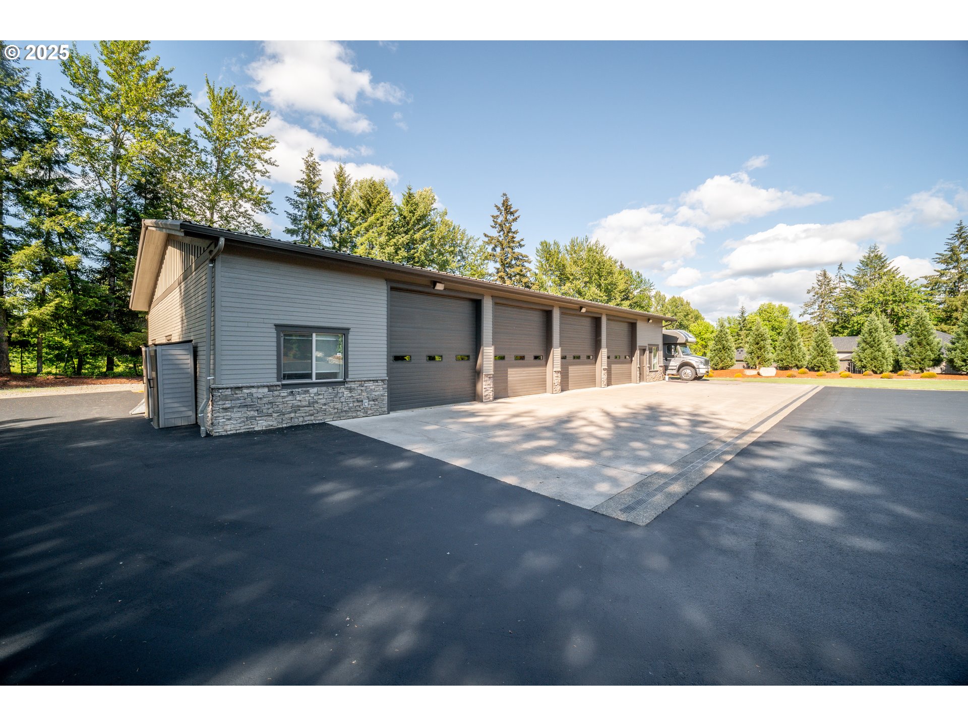 22100 Northeast 41st Court Ridgefield, WA 98642 - Photo 36 of 42