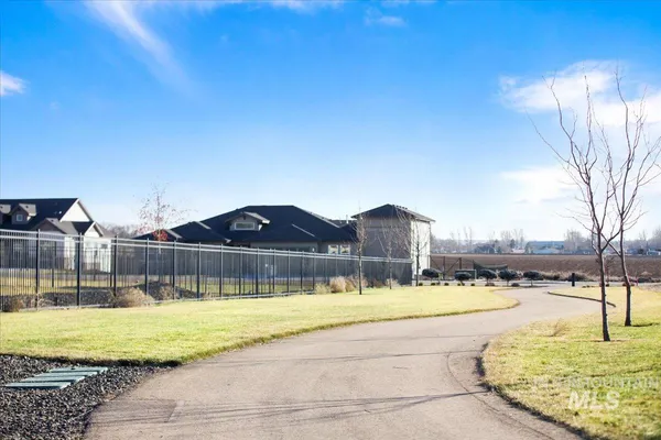 $1,044,500 | 7283 East Red Kite Street, Nampa, ID 83686