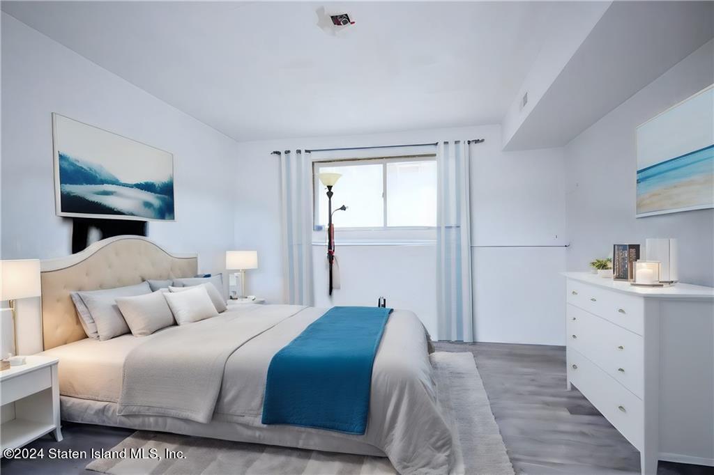 33 Simmons Loop Staten Island, NY 10314 - Photo 8 of 15 GetMedia (8)